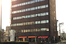 久留米店の外観